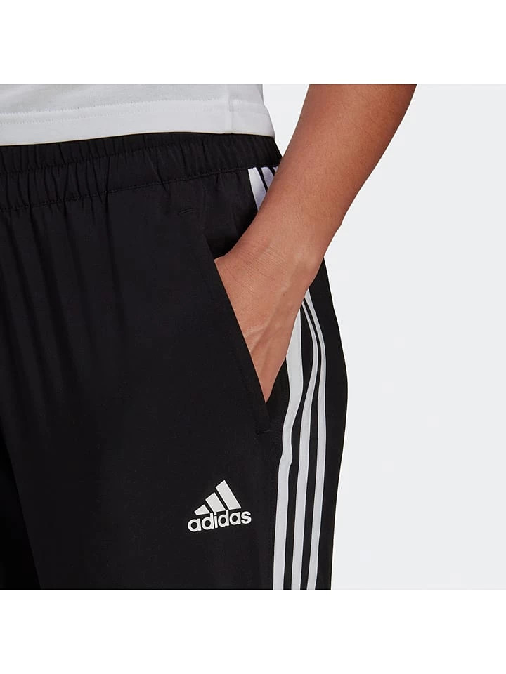 ADIDAS Trainingshose "WTR ICNS WVN PT" In Schwarz/ Weiß 3 ADIDAS Trainingshose "WTR ICNS WVN PT" In Schwarz/ Weiß – Bild 3