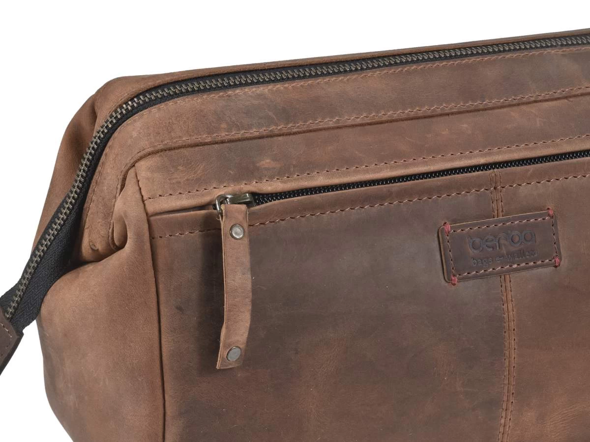 Kulturtasche Bram 28x13x12cm In Braun 7 Kulturtasche Bram 28x13x12cm In Braun – Bild 7