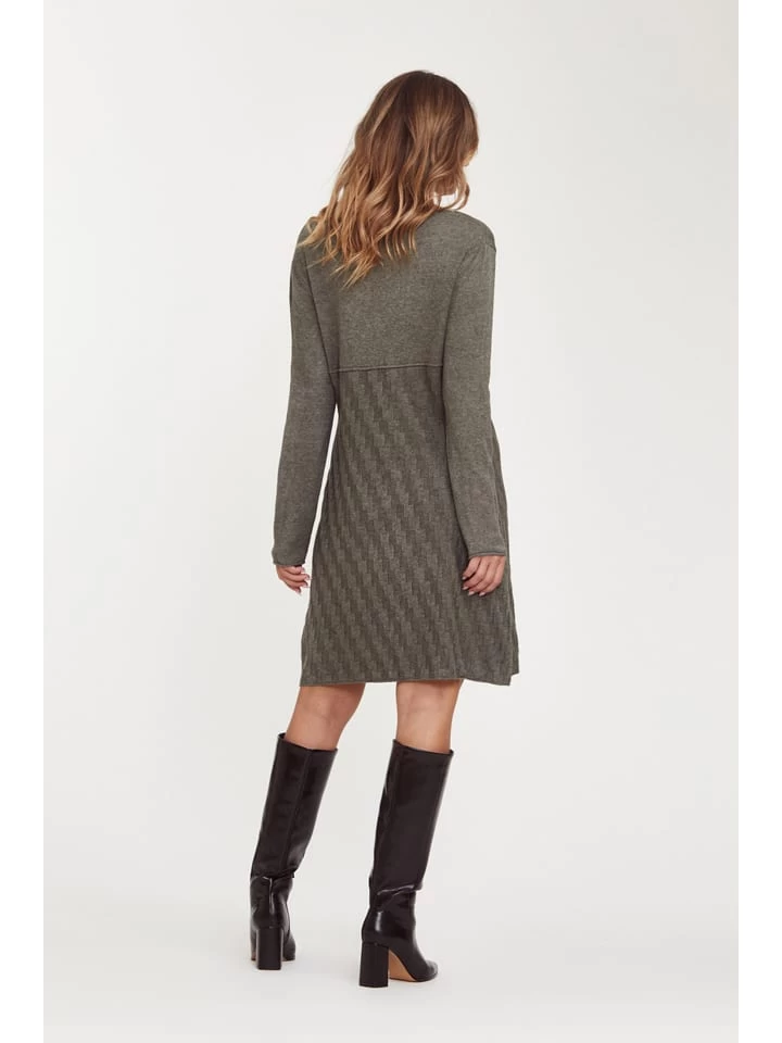 Strickkleid "Ciste" In Grau 2 Strickkleid "Ciste" In Grau – Bild 2