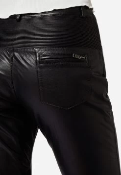 Lederhose 9810 In Schwarz -Damenmodegeschäft ricano lederhose 9810 in schwarz 4