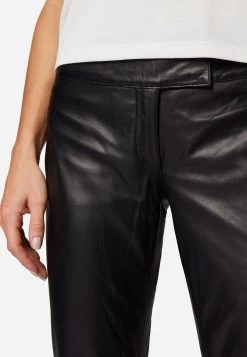 Lederhose Low Cut 2 In Schwarz -Damenmodegeschäft ricano lederhose low cut 2 in schwarz 3
