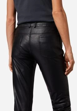 Lederhose Triston-B In Schwarz -Damenmodegeschäft ricano lederhose triston b in schwarz 3