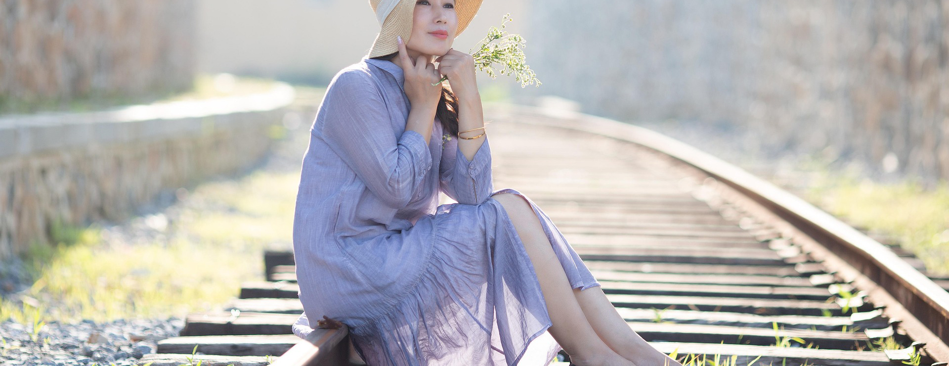 Damenmodegeschäft -Damenmodegeschäft woman 7387236 1920